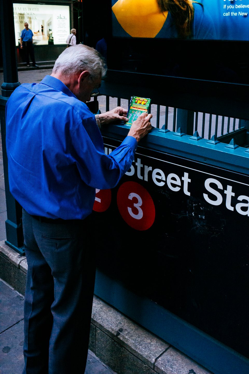 Street, frame 30