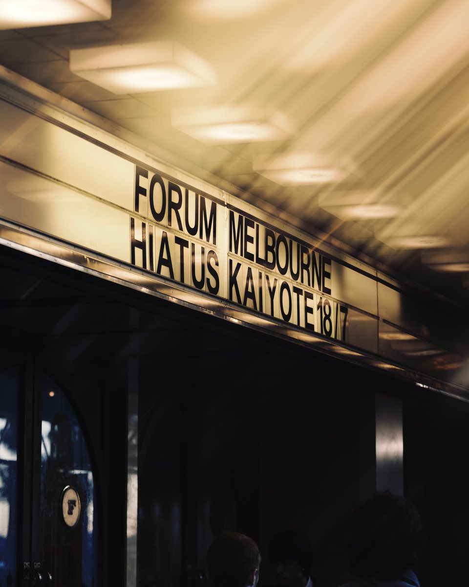 Hiatus Kaiyote at the Forum, frame 9