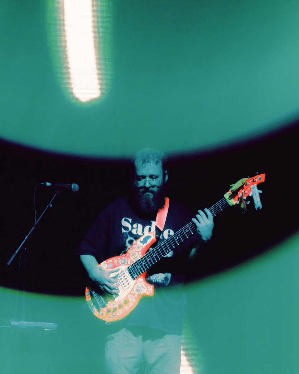 Hiatus Kaiyote at the Forum, frame 48