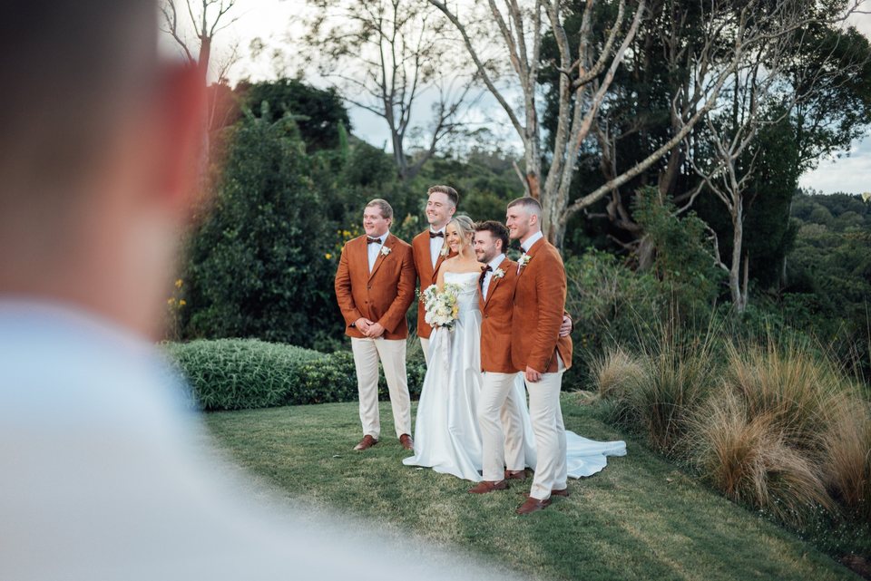 Elopements & Weddings, frame 42
